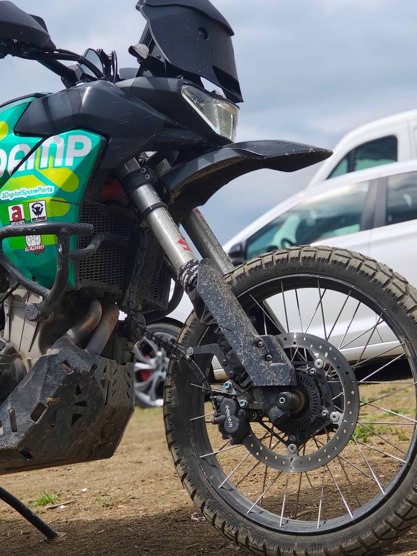 PRESERIE Kit Parasteli + Parafango Alto Aprilia Tuareg 660